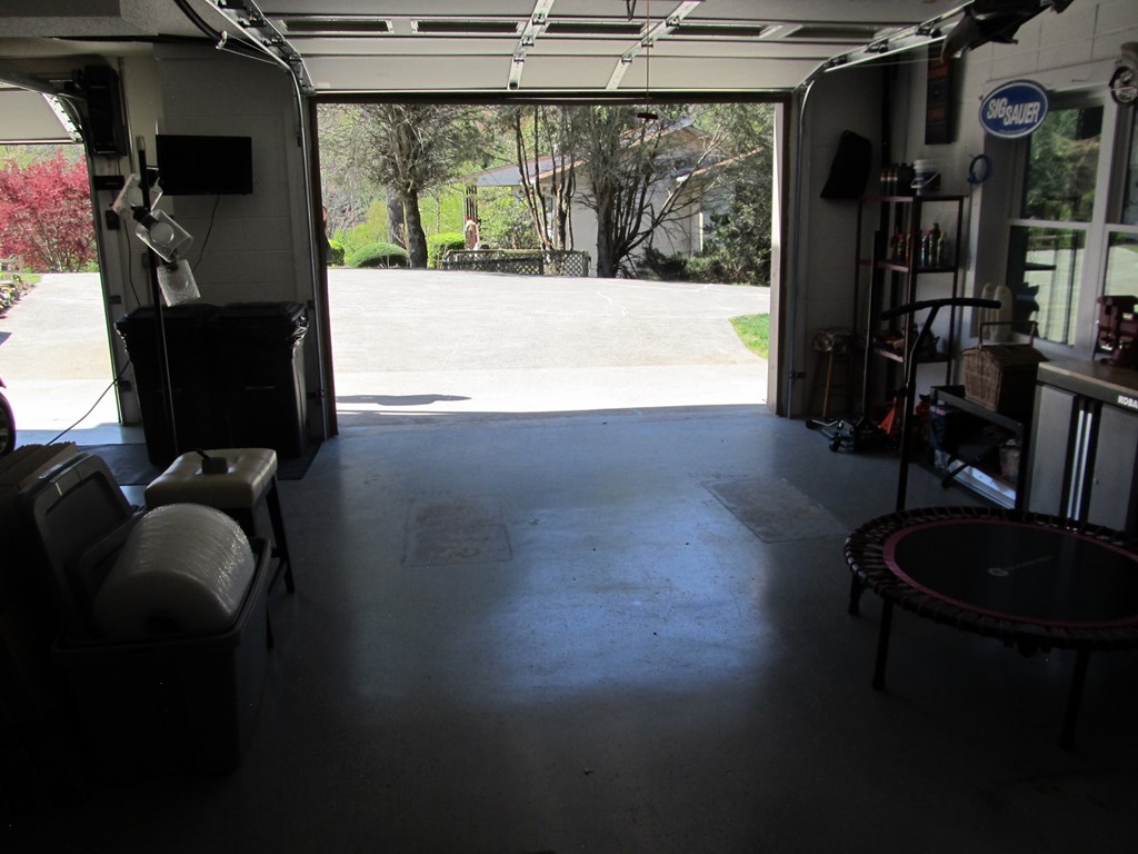 Interior Garage