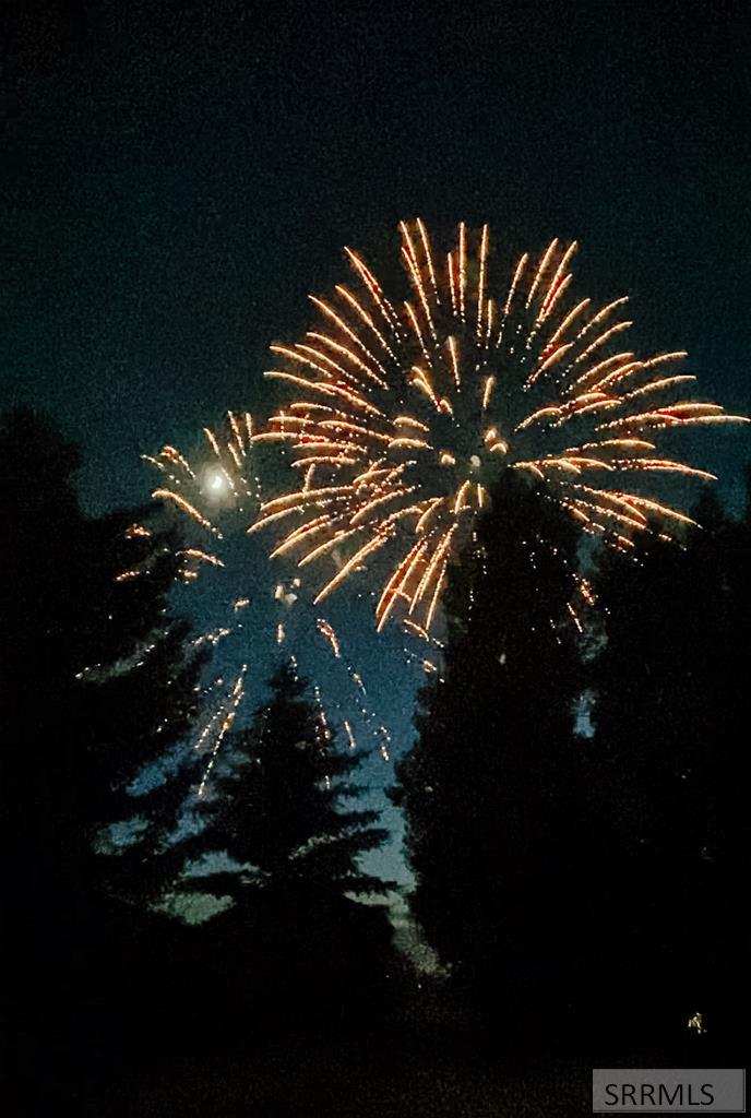 Rexburg fireworks from backyard!