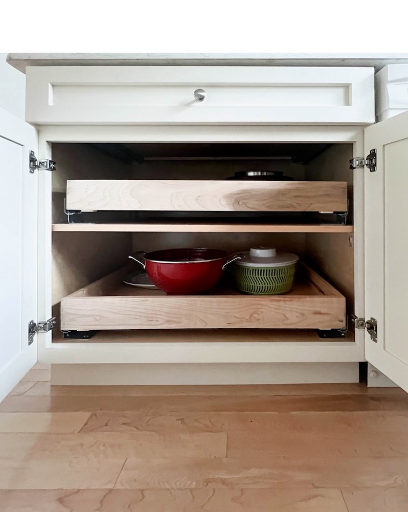 Slide-out Drawers in Cabinets