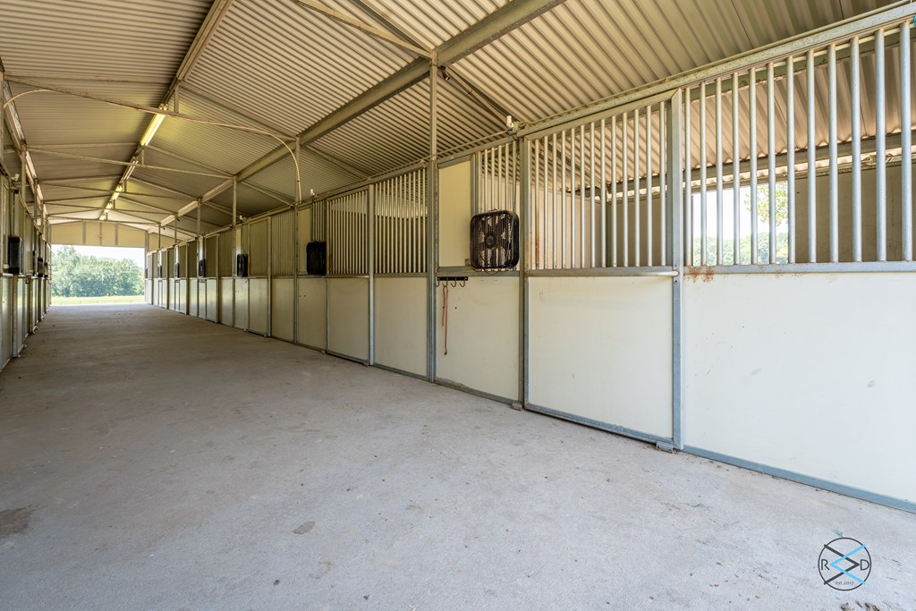 Stalls-Interior View 2