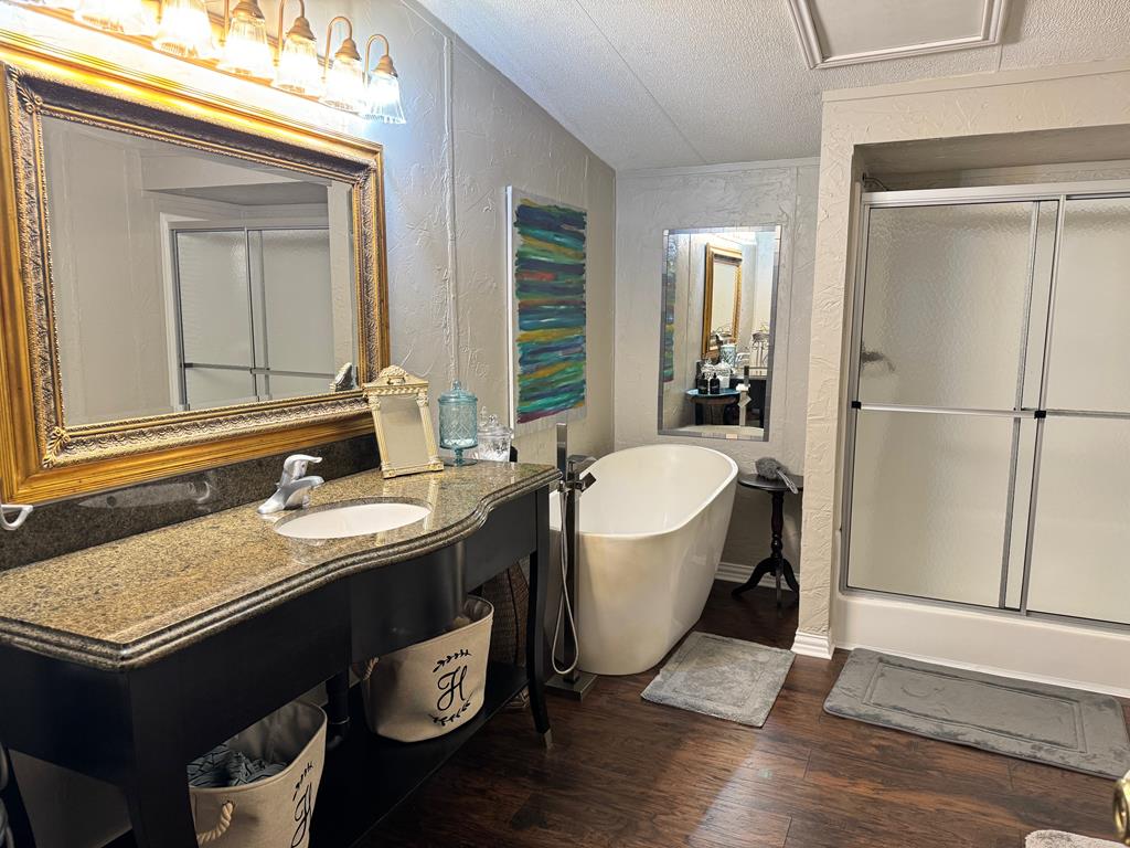 Master bathroom with granite counter tops