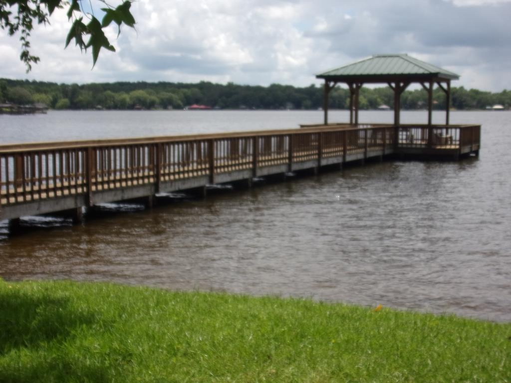 Fishing pier for the community