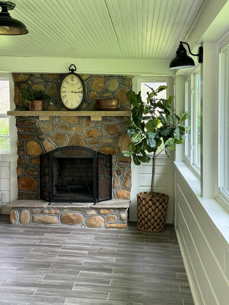 Back porch/sunroom Fireplace 