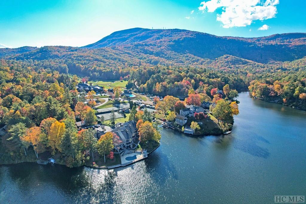 Aerial view of Lake Toxaway