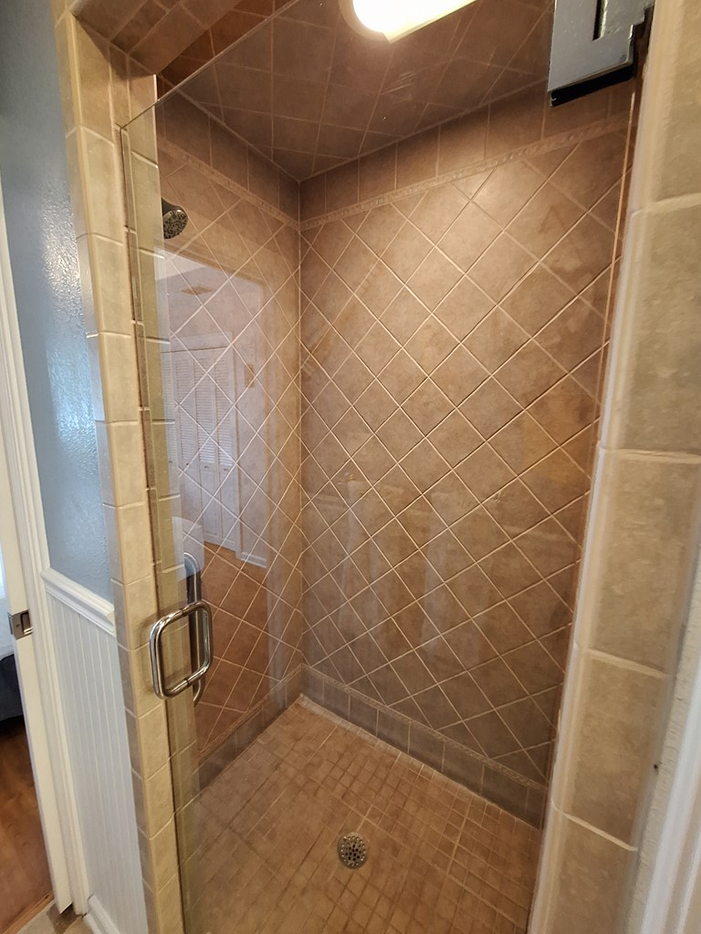 Glass door walk in shower