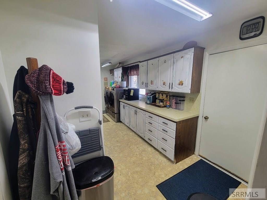 WAIT UNTIL YOU SEE THIS LAUNDRY ROOM!
