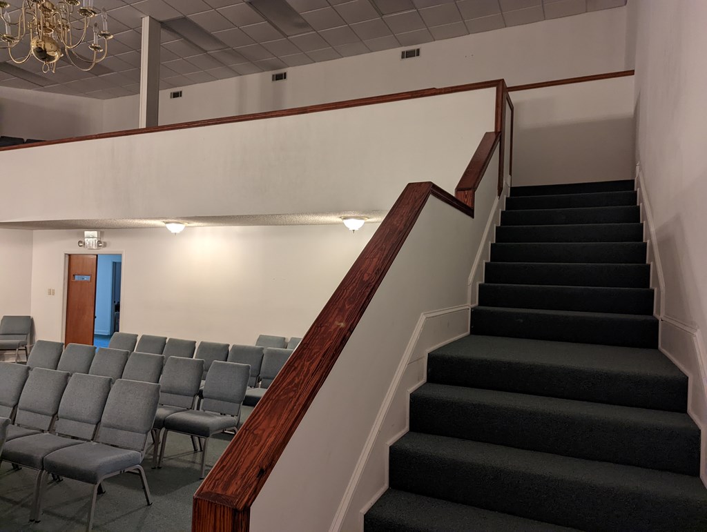 The auditorium is equipped with large wide stairwa