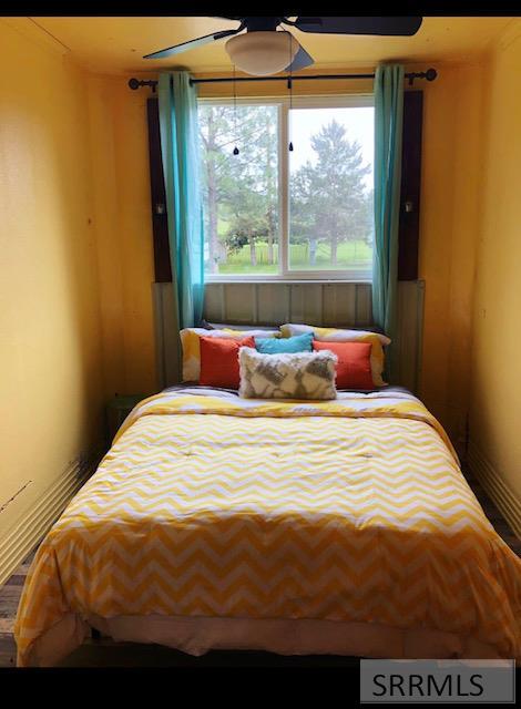 Yellowstone Tiny House Bedroom