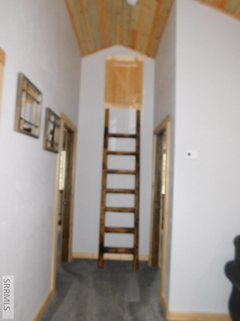 Hallway to upstairs bedrooms